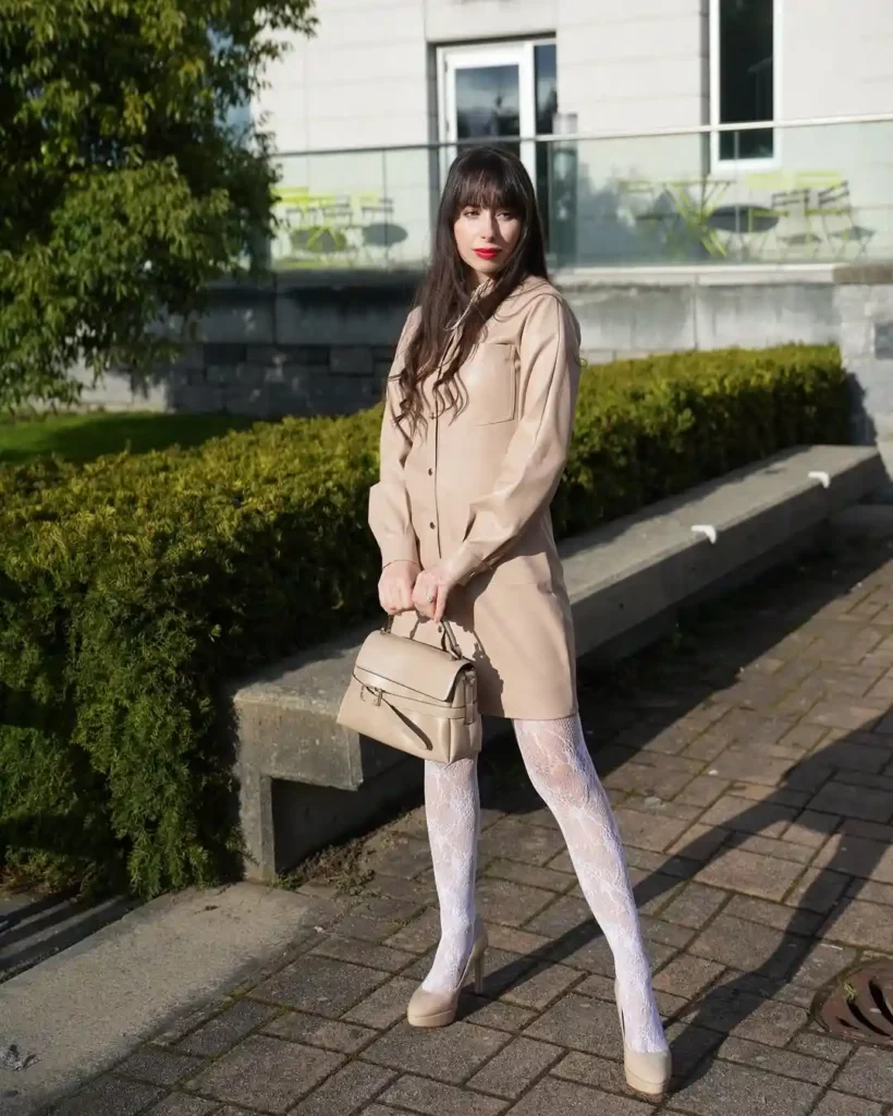 Refined Neutral Sophistication