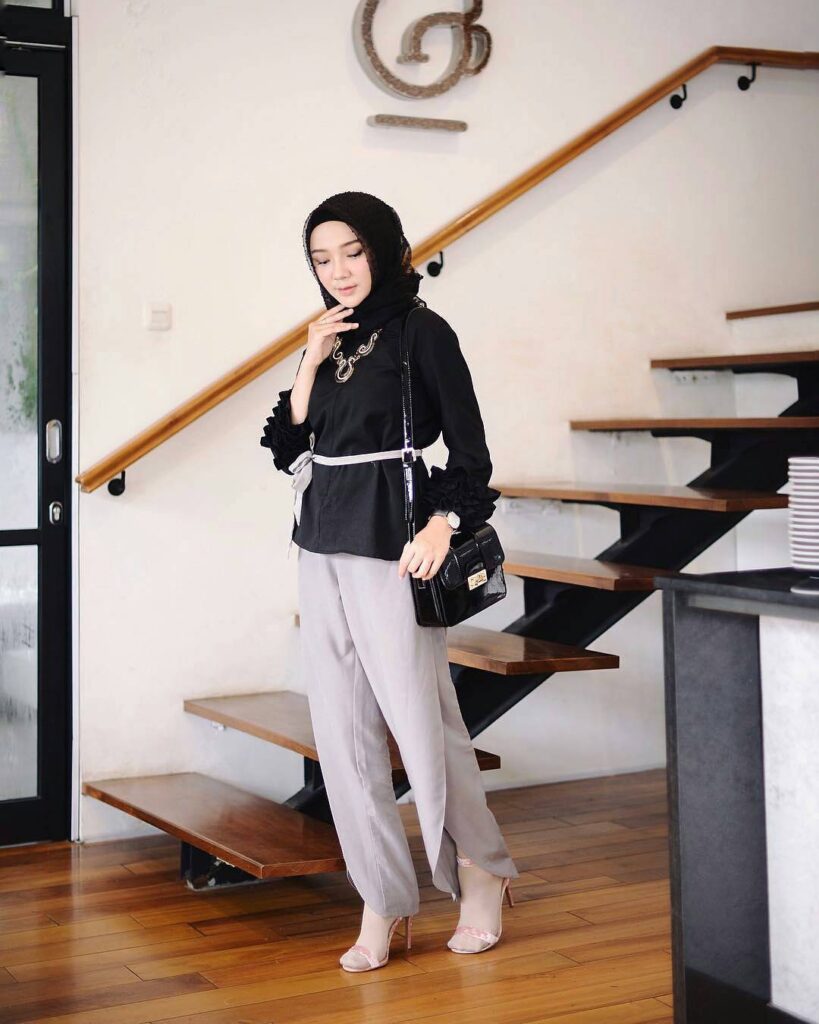 التطور الأحادي اللون