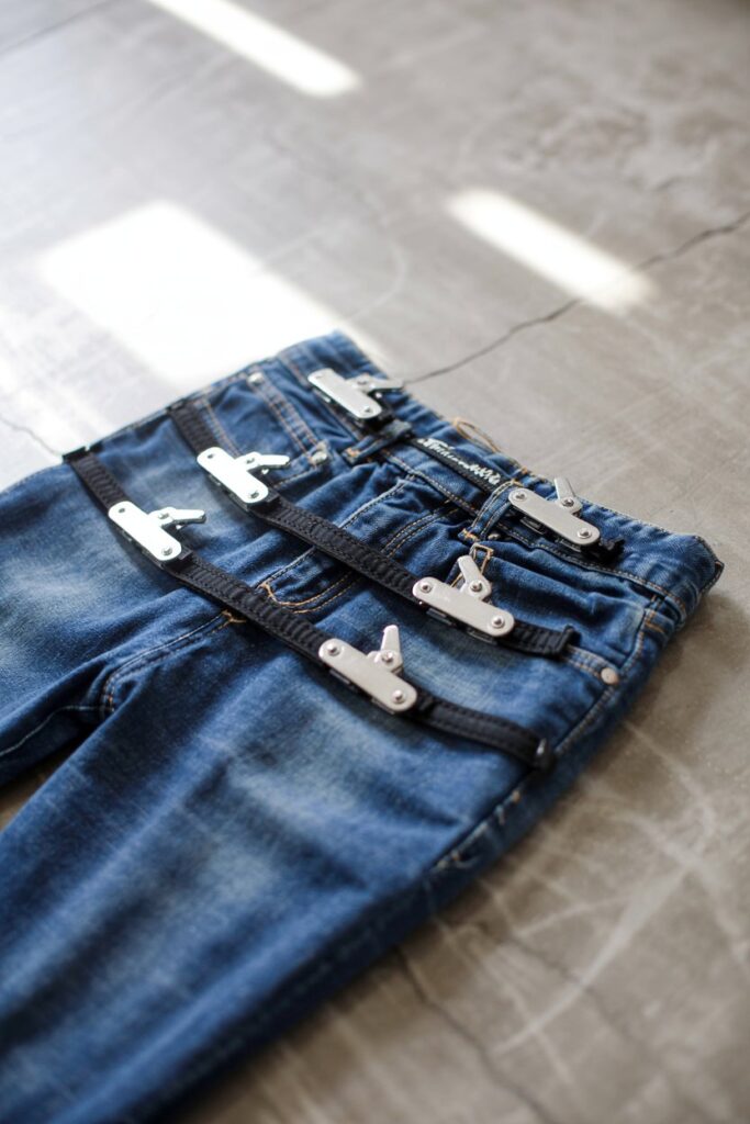 Waist Cinching Clips