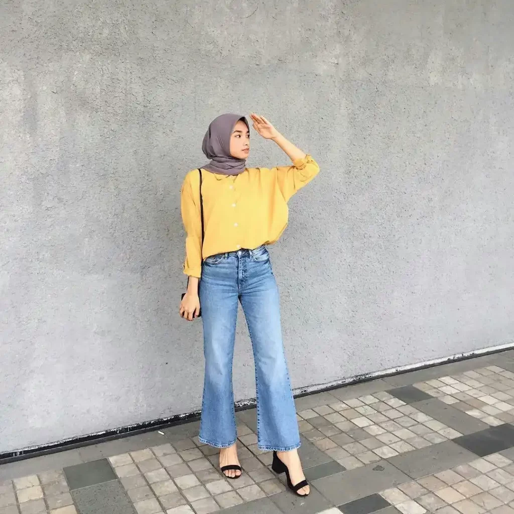 Bright Minimalism with Wide Leg Jeans for a Fresh Hijab Look