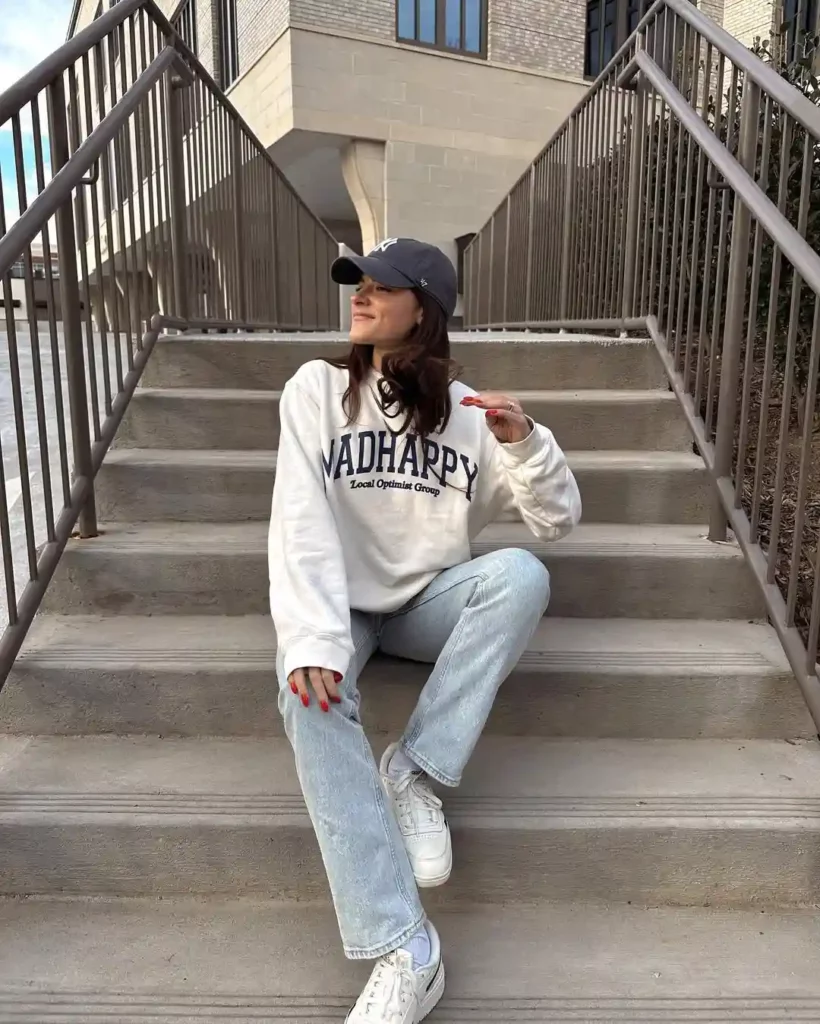 Graphic White Sweatshirt with Casual Office Confidence