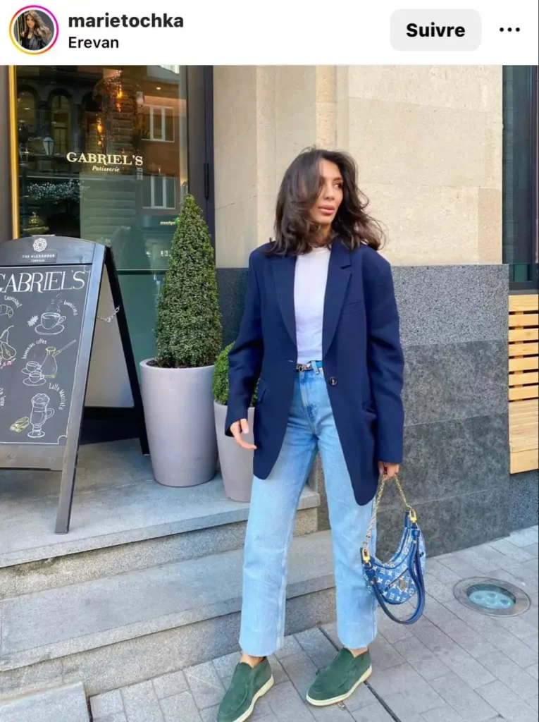 City-Ready Ease with a Navy Blue Blazer