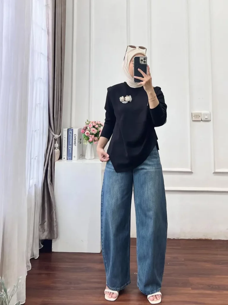 Elegant Black Top & Wide Barrel Jeans Hijab Outfit