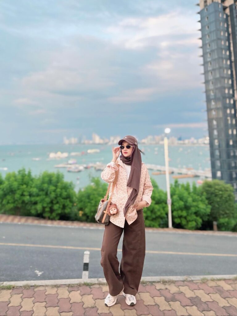 Pink Printed Shirt with Brown Barrel Jeans Outfit