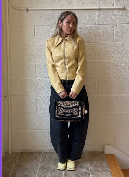 Black Barrel Jeans with Butter-Yellow Leather Jacket Outfit
