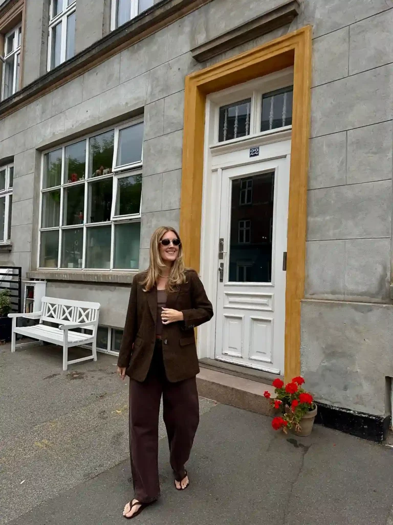Tweed Blazer with Dark Brown Jeans Smart Casual Fall Outfit