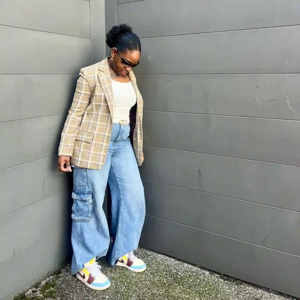 Plaid Blazer with Wide-Leg Cargo Jeans and Sneakers Fall Outfit