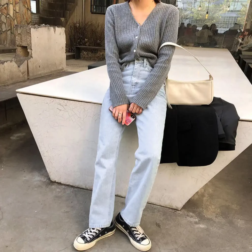 Gray Ribbed V-Neck Cardigan with Light Wash Jeans Fall Outfit